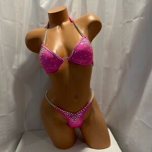 Npc wellness. Competition bikini suit hot pink NWT 34B cup Small handmade